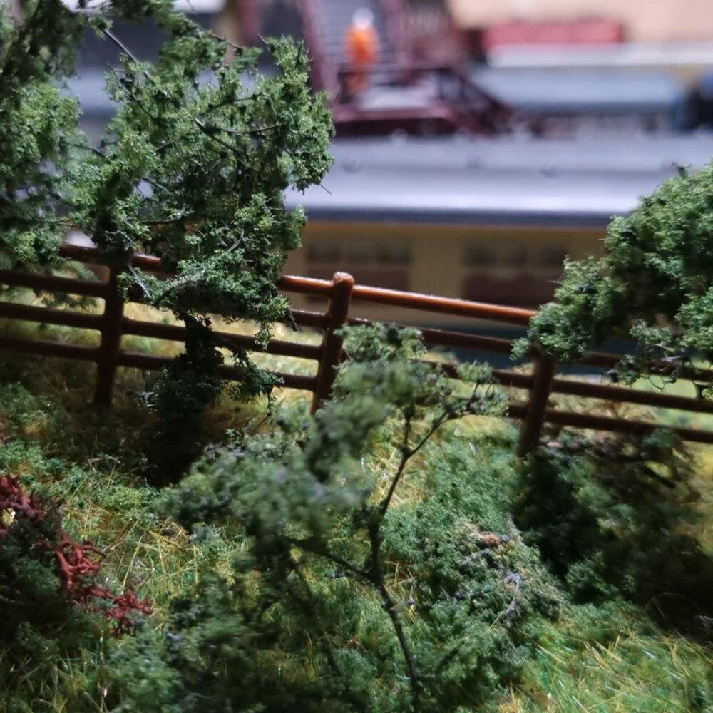 Railkit Wood Fencing 13 pack, Fences for OO Gauge 1/76 Model Railways