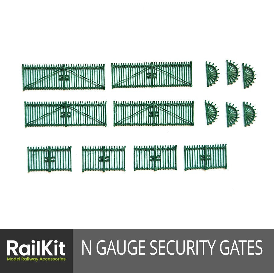N Gauge Security Gates Accessory Pack Steel Silver & Green Fence Fencing Railing