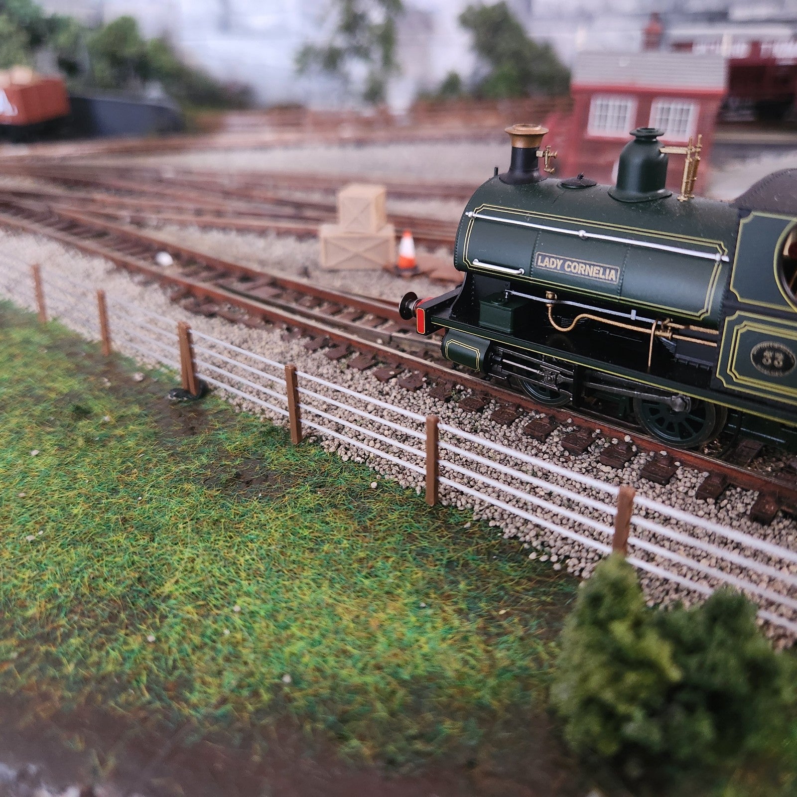 Wire and post stlye Railings OO Gauge 1/76