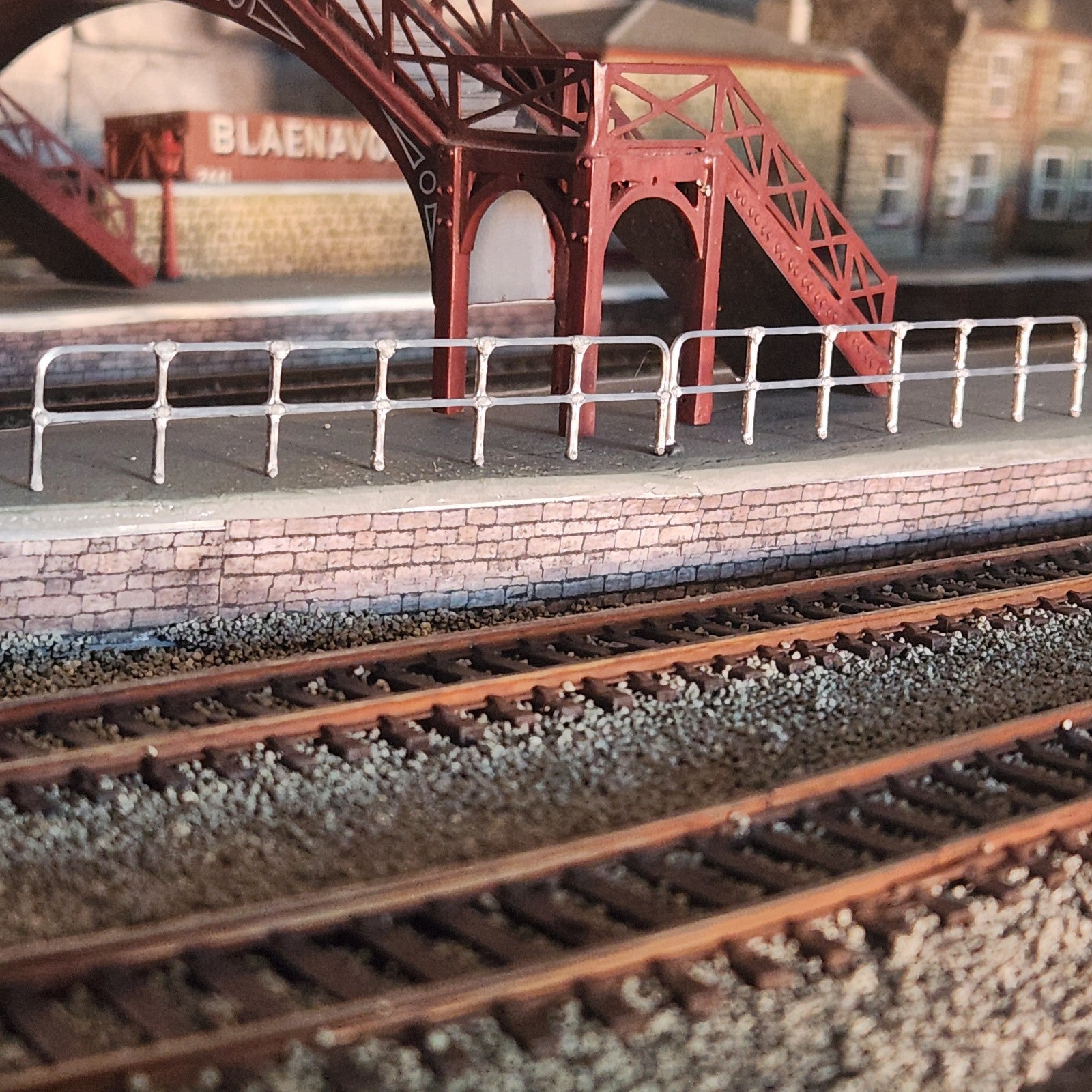 Safety Railings Yellow N gauge 1/148