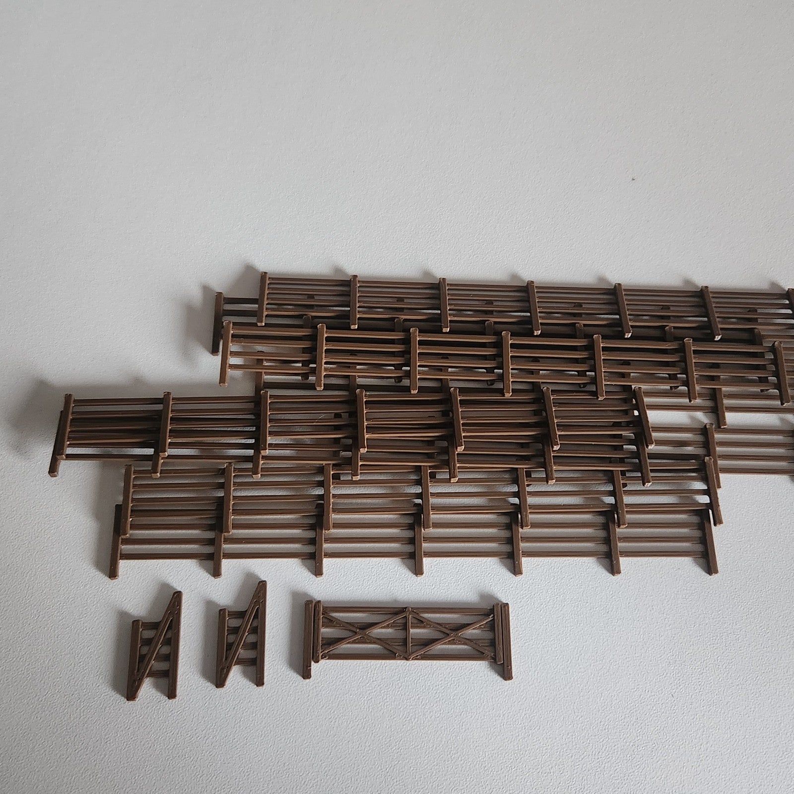 Railkit Wood Fencing 13 pack, Fences for OO Gauge 1/76 Model Railways