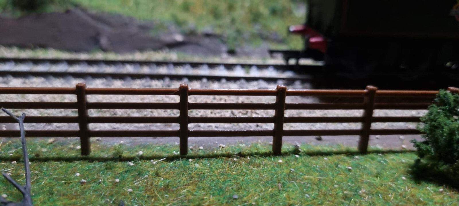 Fencing Value pack 23 pieces.of wood + wire & Post fences & Gates 00 Gauge 1/76