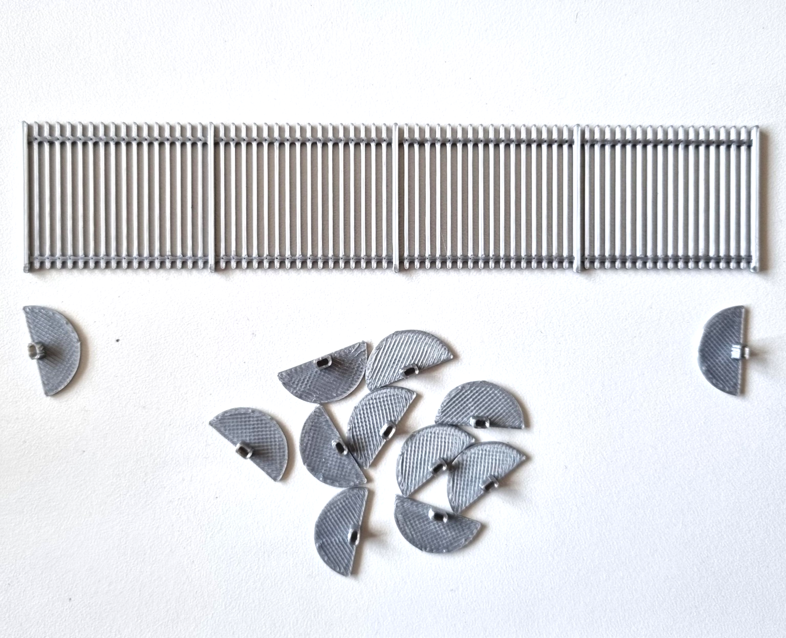 OO Gauge Security Railings Steel Silver